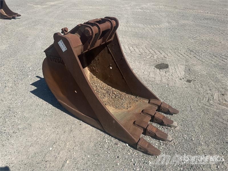 VTN Digging Godet Bucket - Fits Volvo 210 バケット