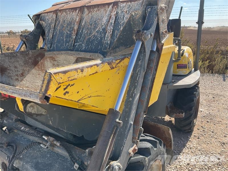 Wacker Neuson 2001 4x4 Self-Loading Swivel Dumper (Inoperable) Dúmpers de obra