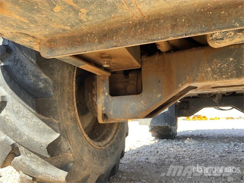 Wacker Neuson 2001 4x4 Self-Loading Swivel Dumper (Inoperable) Dúmpers de obra
