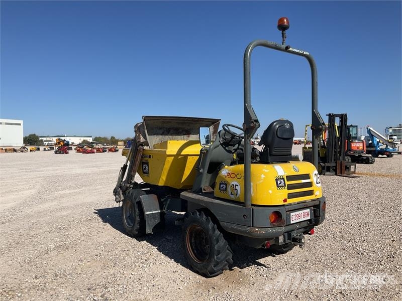 Wacker Neuson 2001 4x4 Self-Loading Swivel Dumper (Inoperable) Dúmpers de obra