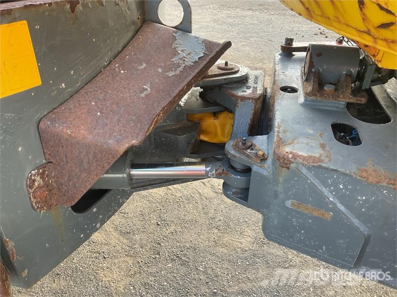 Wacker Neuson 2001S 2 ton 4x4 Swivel Dumper Mini pašizgāzēji