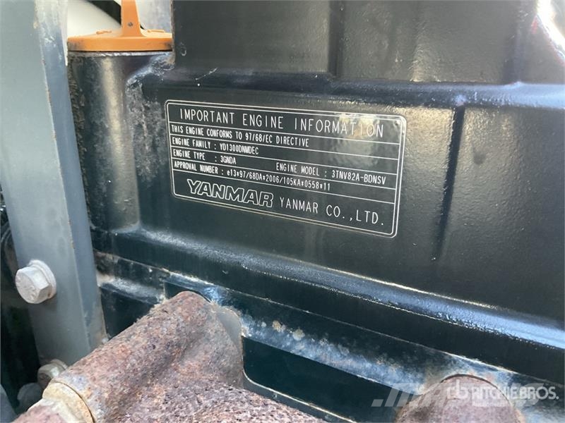 Wacker Neuson 2001S 2 ton 4x4 Swivel Dumper Mini pašizgāzēji