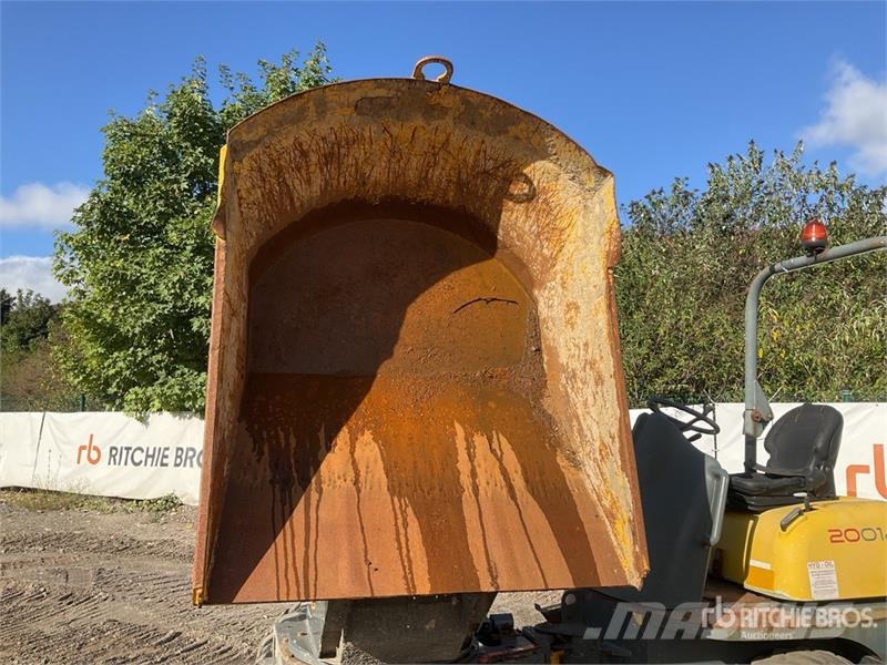 Wacker Neuson 2001S 2 ton 4x4 Swivel Dumper Mini pašizgāzēji