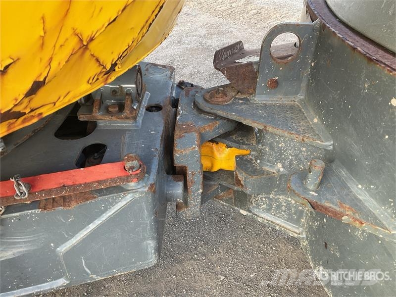 Wacker Neuson 2001S 2 ton 4x4 Swivel Dumper Mini pašizgāzēji