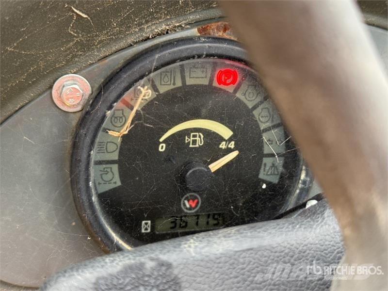 Wacker Neuson 6001 6 t 4x4 Swivel Motobasculeur A Benne Rotative Міні самоскиди