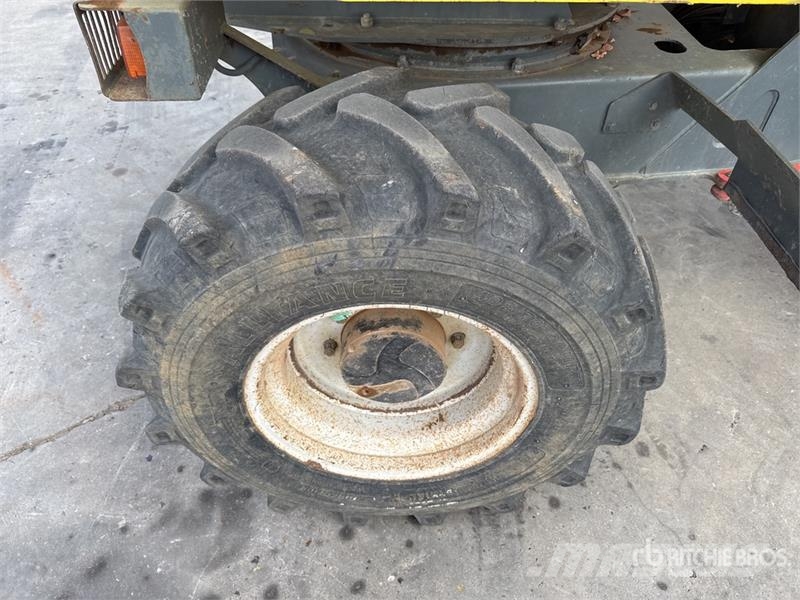 Wacker Neuson 6001 6 t 4x4 Swivel Motobasculeur A Benne Rotative Міні самоскиди