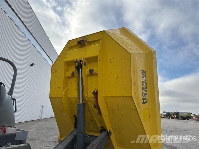 Wacker Neuson 6001 6 t 4x4 Swivel Motobasculeur A Benne Rotative Міні самоскиди