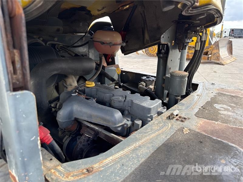 Wacker Neuson 6001 6 t 4x4 Swivel Motobasculeur Dumper Dumpers de obras