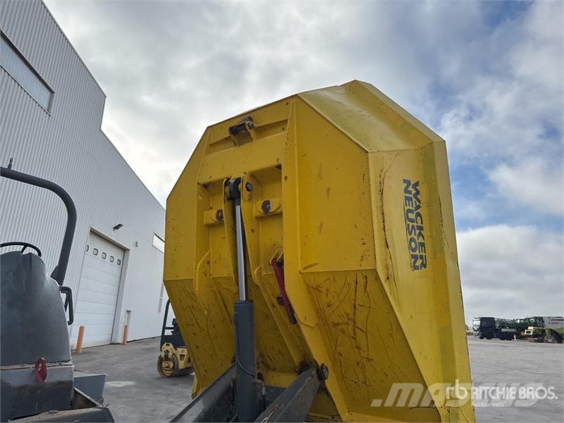 Wacker Neuson 6001 6 t 4x4 Swivel Motobasculeur A Benne Rotative Міні самоскиди
