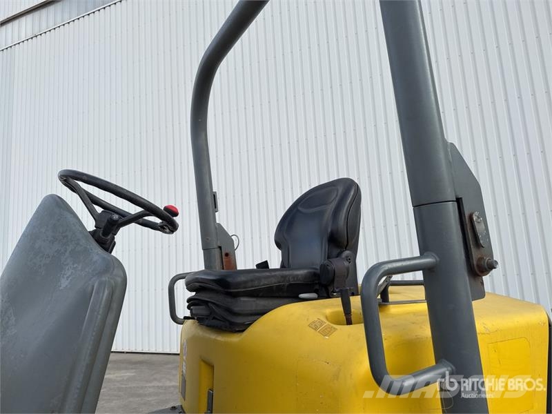 Wacker Neuson 6001 6 t 4x4 Swivel Motobasculeur A Benne Rotative Міні самоскиди