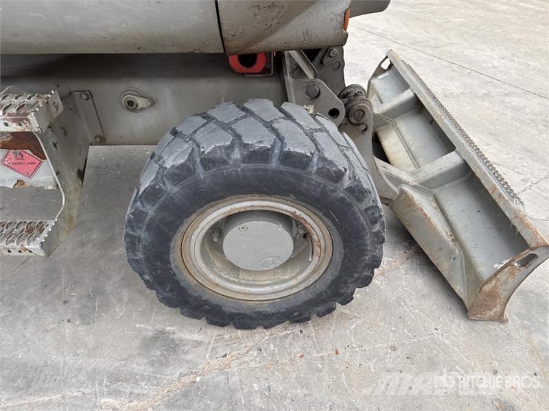 Wacker Neuson 6503-2 Pelle Sur Pneus Wheel Excavator Kolová rýpadla