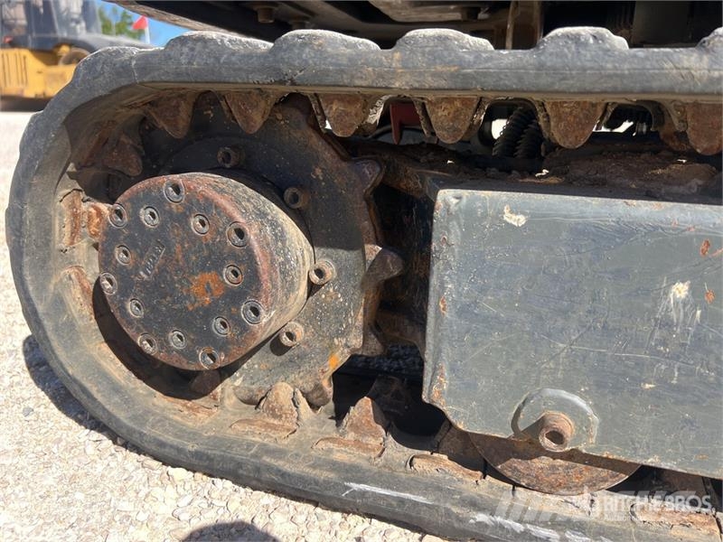 Wacker Neuson 803 حفارات صغيرة أقل من 7 طن (حفارات صغيرة)
