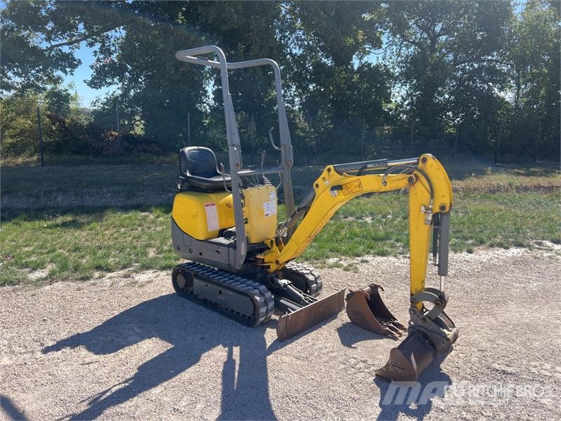 Wacker Neuson 803 حفارات صغيرة أقل من 7 طن (حفارات صغيرة)