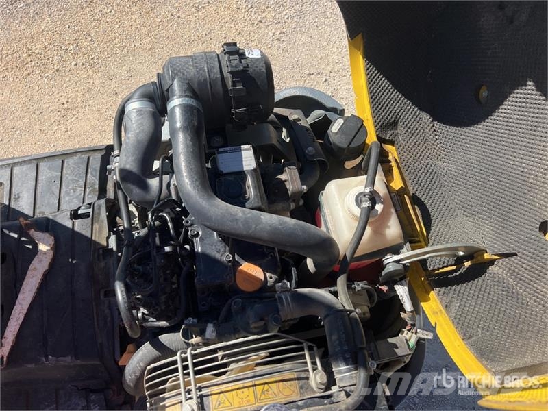 Wacker Neuson 803 حفارات صغيرة أقل من 7 طن (حفارات صغيرة)