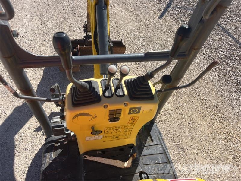 Wacker Neuson 803 حفارات صغيرة أقل من 7 طن (حفارات صغيرة)