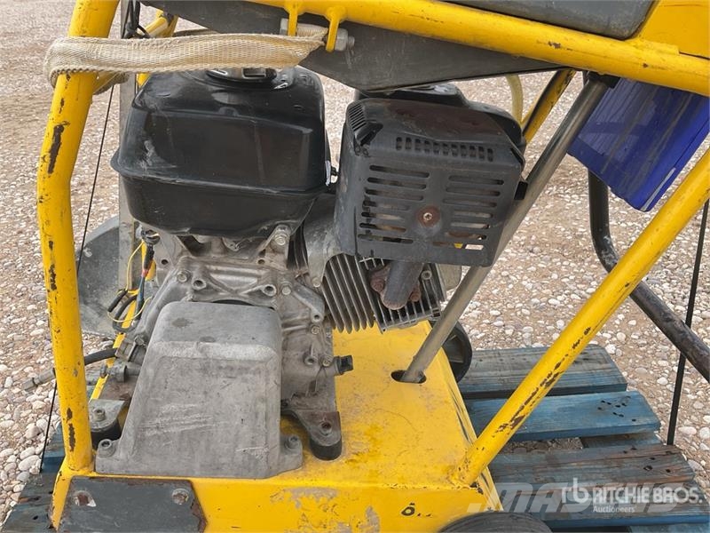 Wacker Neuson BFS1345 Walk-Behind Saw Sahat