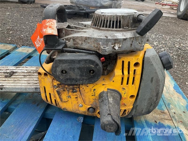 Wacker Neuson BH55rw Demolition Breaker Chisel ploughs