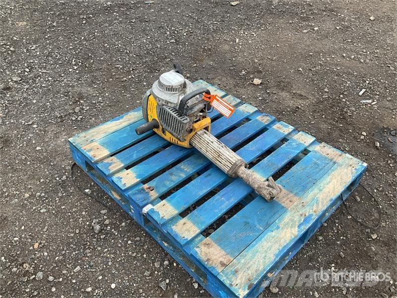 Wacker Neuson BH55rw Demolition Breaker Chisel ploughs