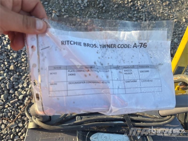 Wacker Neuson BPU3750Ats Vibratory Plate Compactor 夯實機(夯土機)