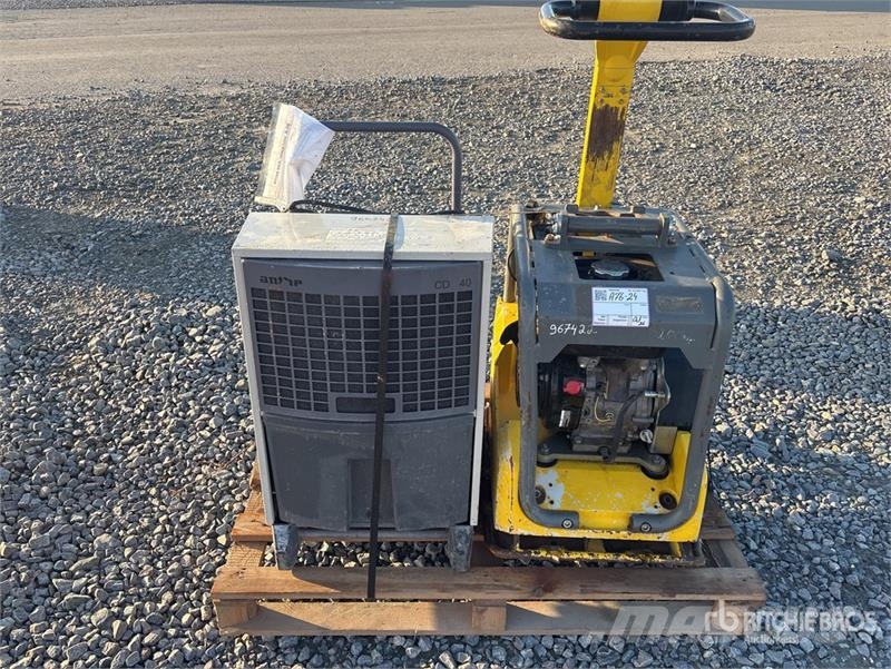 Wacker Neuson BPU3750Ats Vibratory Plate Compactor 夯實機(夯土機)
