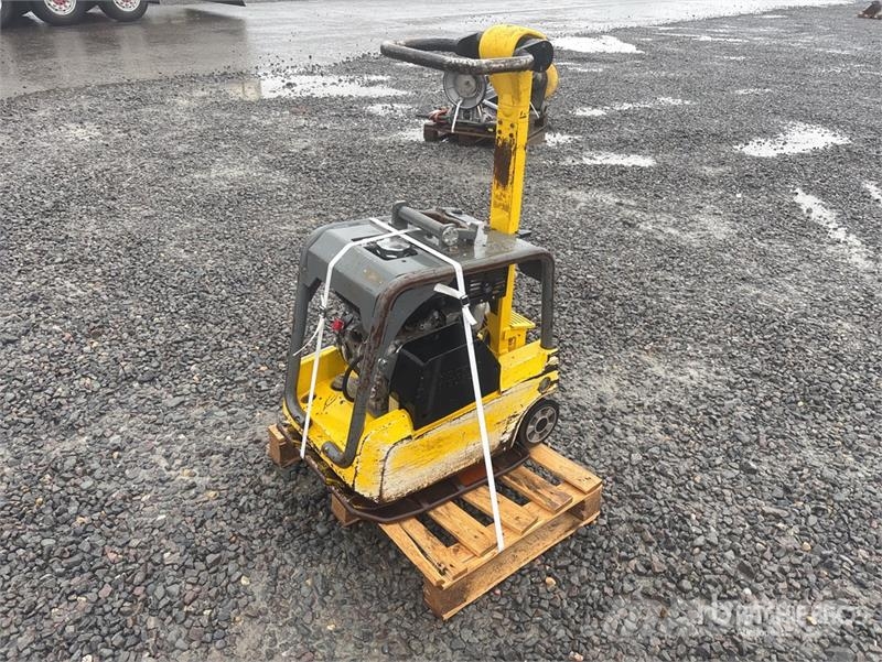 Wacker Neuson BPU3750A Vibratory Plate Compactor Vibrátorok