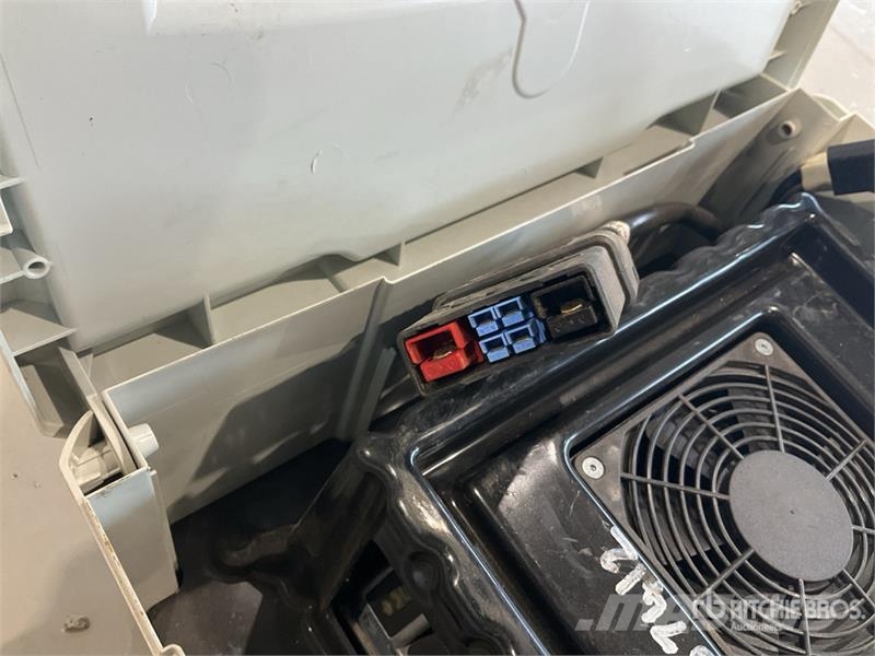 Wacker Neuson Charger Other components