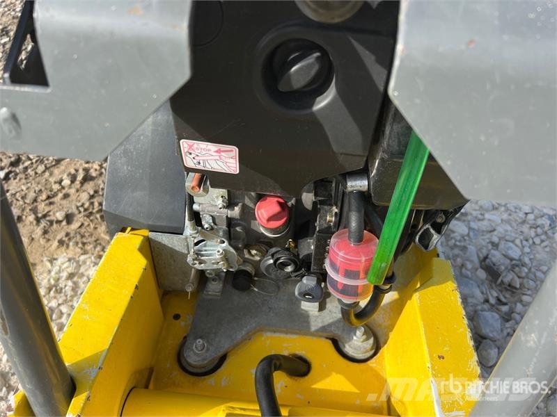 Wacker Neuson DPU 3760Hets Vibratory Plate Compactor دكاكات أفقية