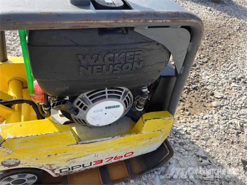 Wacker Neuson DPU 3760Hets Vibratory Plate Compactor دكاكات أفقية