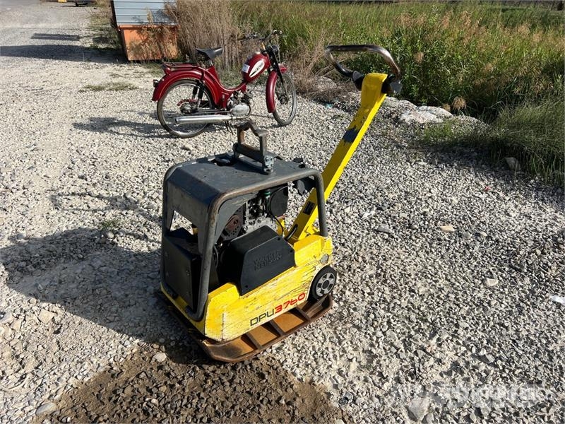 Wacker Neuson DPU 3760Hets Vibratory Plate Compactor دكاكات أفقية