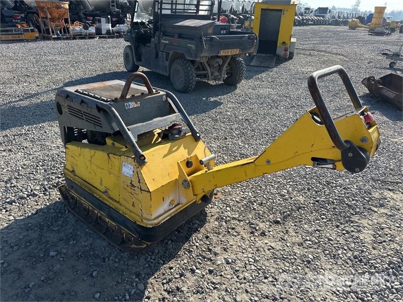 Wacker Neuson DPU100-70 Reversible Vibratory Plate Compactor Vibro plošče