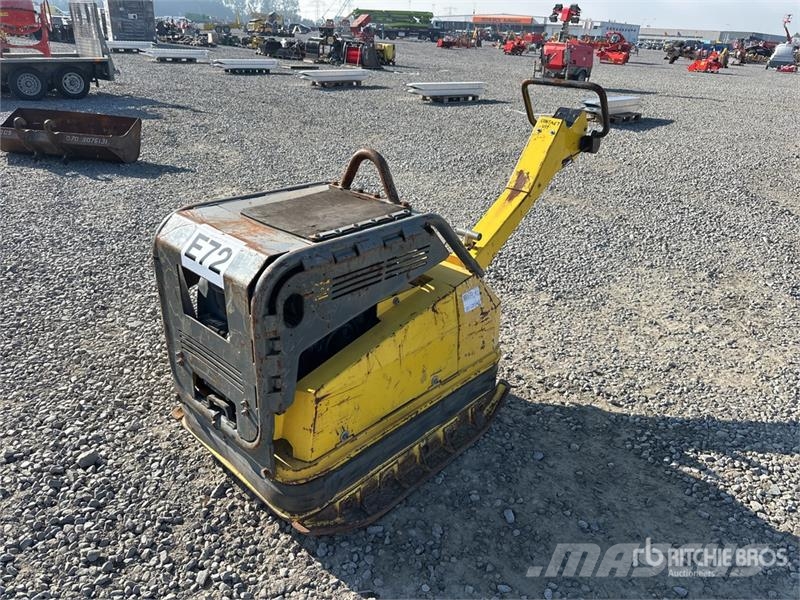Wacker Neuson DPU100-70 Reversible Vibratory Plate Compactor Vibro plošče