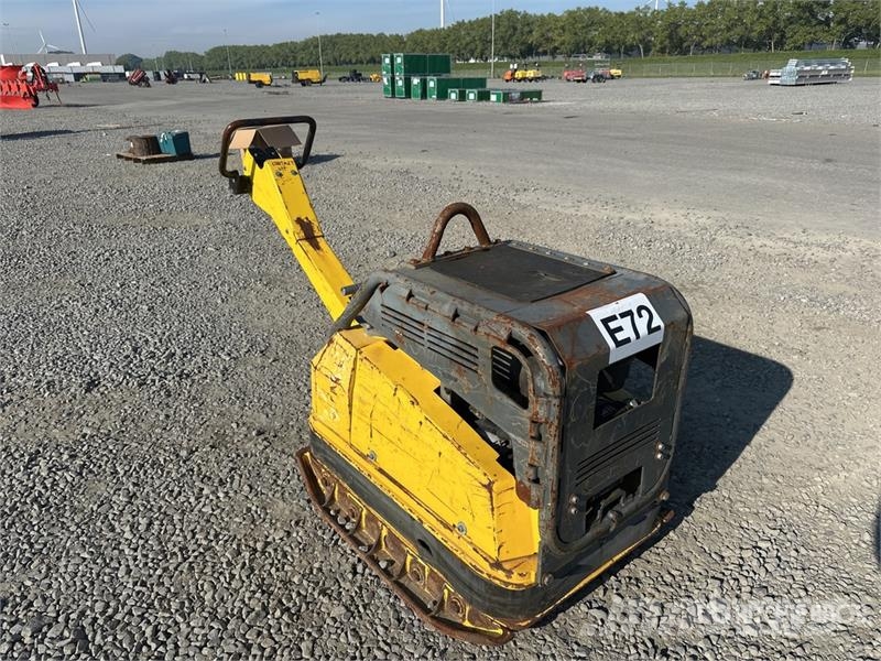 Wacker Neuson DPU100-70 Reversible Vibratory Plate Compactor Vibro plošče