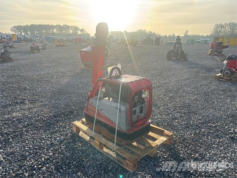 Wacker Neuson DPU5545 Quantity of Rental Equipment Vibratory Pla Віброплити та вібротрамбовки