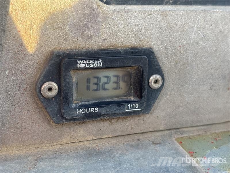 Wacker Neuson DPU5545 Quantity of Rental Equipment Vibratory Pla Віброплити та вібротрамбовки
