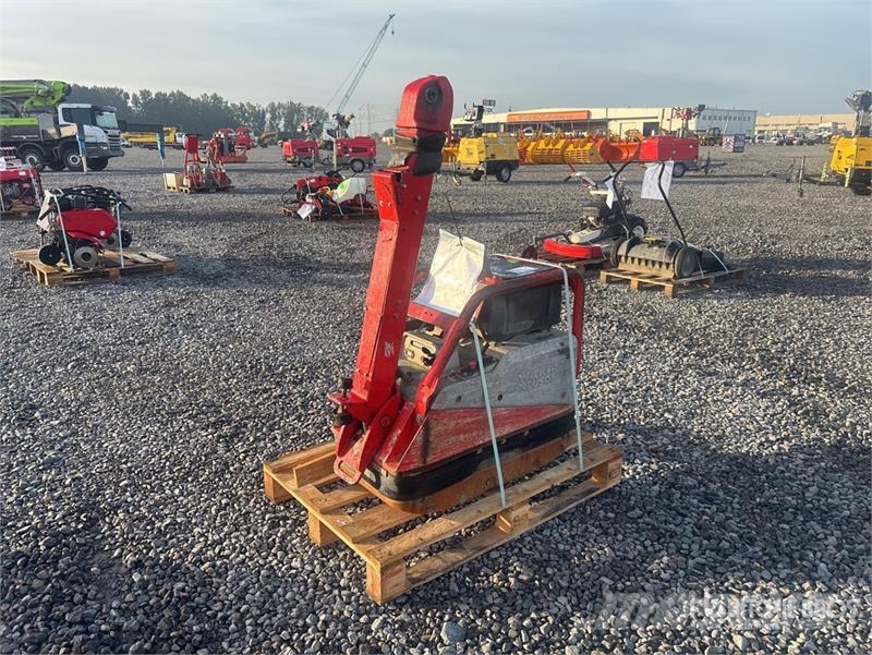 Wacker Neuson DPU5545 Quantity of Rental Equipment Vibratory Pla Віброплити та вібротрамбовки