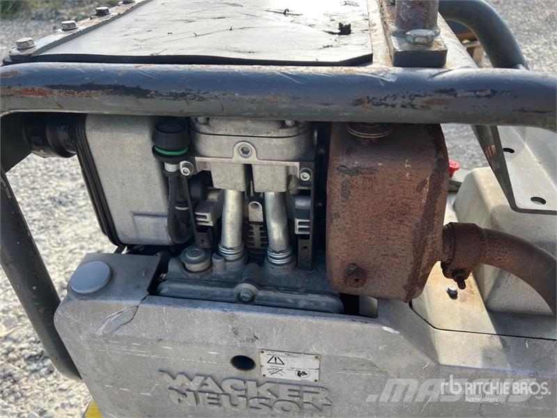 Wacker Neuson DPU5545Heh Vibratory Plate Compactor دكاكات أفقية