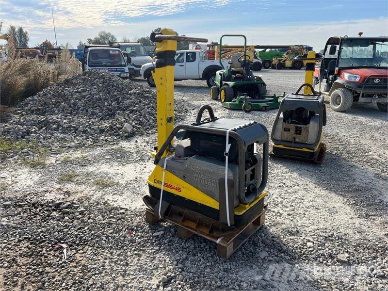 Wacker Neuson DPU5545Heh Vibratory Plate Compactor دكاكات أفقية