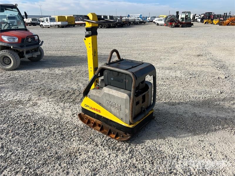 Wacker Neuson DPU6555-HE Vibratory Plate Compactor دكاكات أفقية