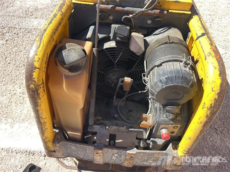 Wacker Neuson DPU80R Plaque Vibrante Vibratory Plate Compactor Trilmachines