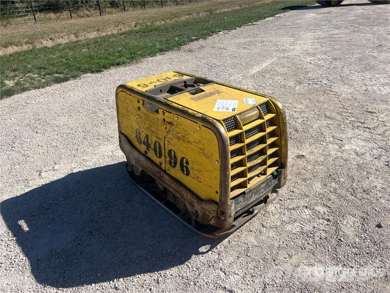 Wacker Neuson DPU80R Plaque Vibrante Vibratory Plate Compactor Trilmachines