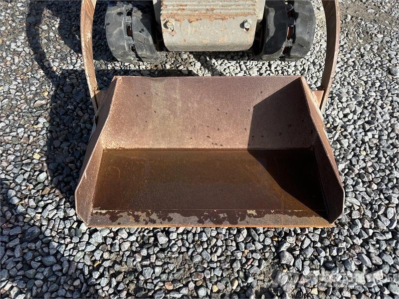 Wacker Neuson DT08 Self-Loading Mini Crawler Dumper Mezei dömperek