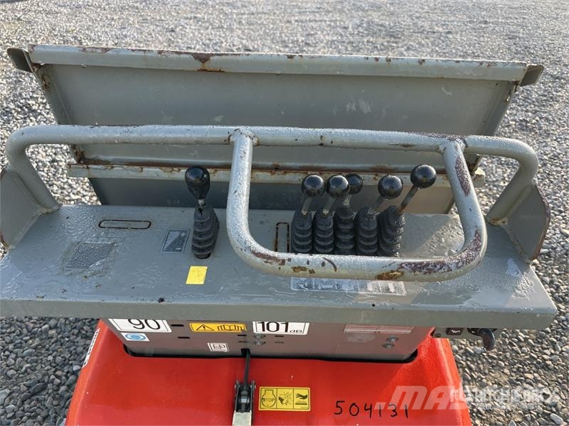 Wacker Neuson DT08 Stand-On Self-Loading Crawler Dumper عربات نقل قلابة للمواقع