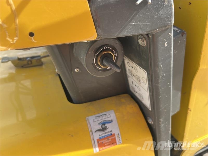 Wacker Neuson DT10e 1 ton Walk-Behind Motobasculeur Electrique D Site dumpers