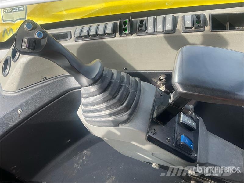 Wacker Neuson DV125 11400 ton 4x4 Dumper Site dumpers