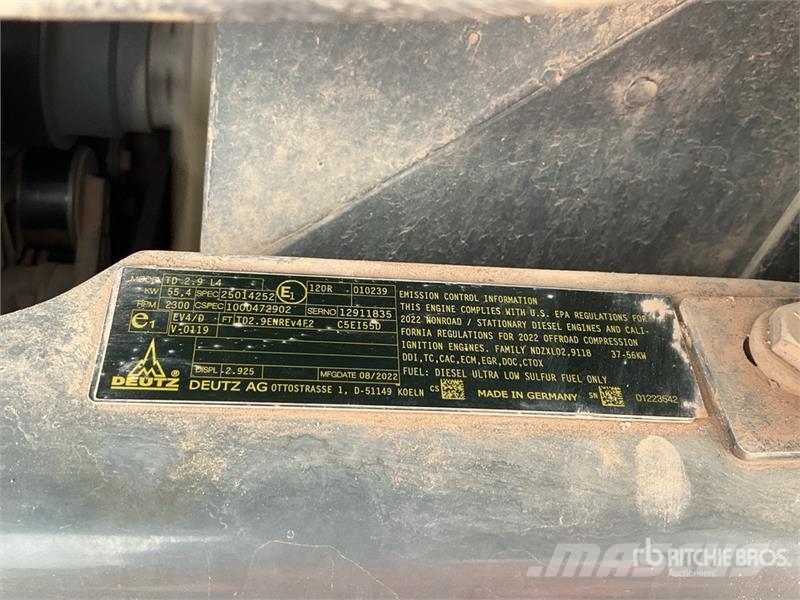 Wacker Neuson DV90 9 ton 4x4 Swivel Dumper Dumpere