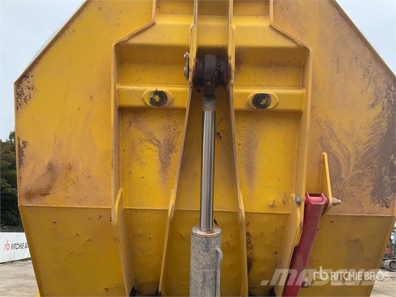 Wacker Neuson DV90 9 ton 4x4 Swivel Dumper Dumpere
