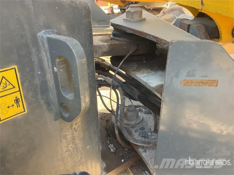 Wacker Neuson DV90 9 ton 4x4 Swivel Dumper Dumpere