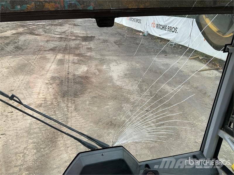 Wacker Neuson DV90 9 ton 4x4 Swivel Dumper Väikekallurid