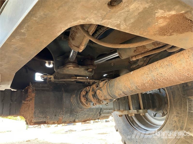 Wacker Neuson DV90 9 ton 4x4 Swivel Dumper Demperi za gradilišta