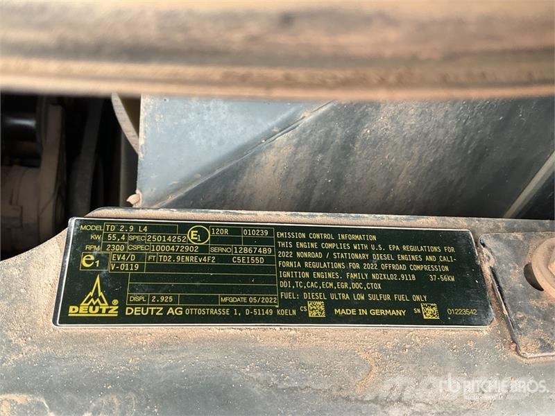 Wacker Neuson DV90 9 ton 4x4 Swivel Dumper Site dumpers